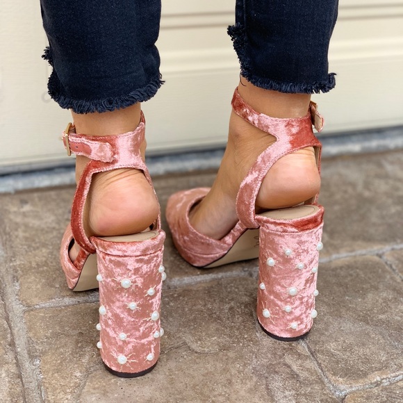 Velvet Pink Pearl Block High Heel Platform Sandal - Picture 4 of 6